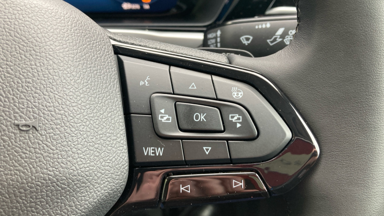 Ford Transit Connect 250 L2 Petrol 1.5 EcoBoost PHEV 150 Limited Van Auto